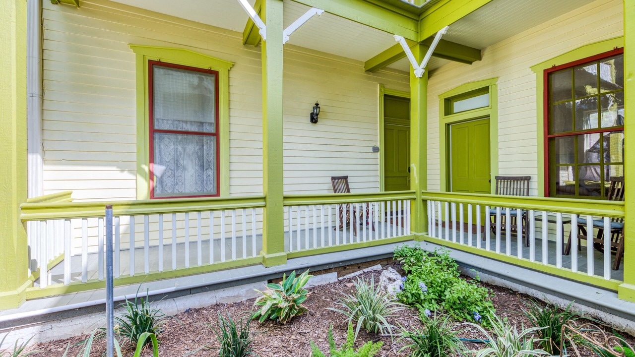 Photo of Patio Balcony in Arsenal