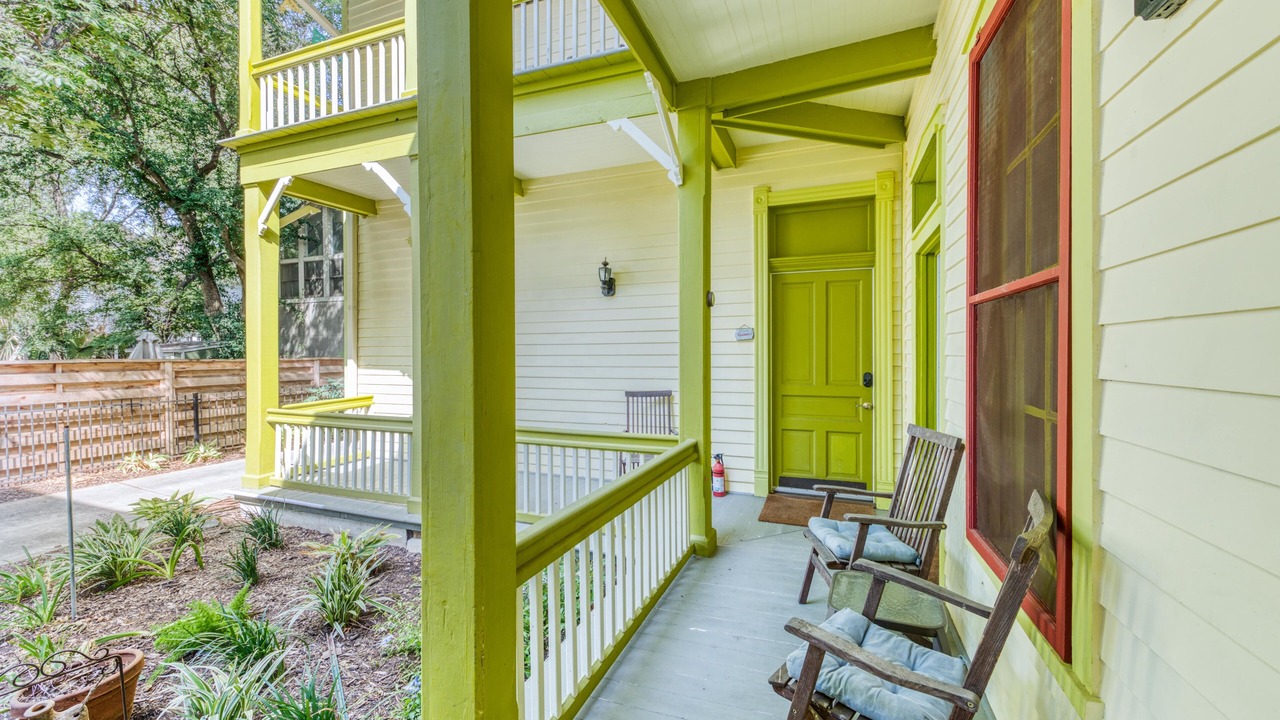Photo of Patio Balcony in Arsenal