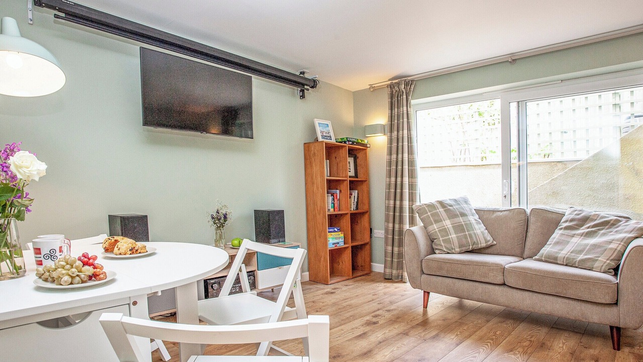 Photo of Bedroom in Galmpton