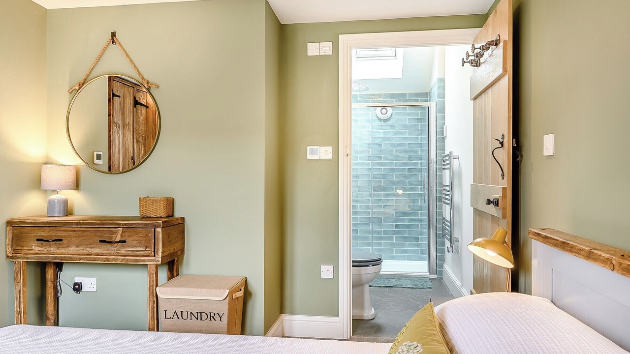 Photo of Others in South Littleton