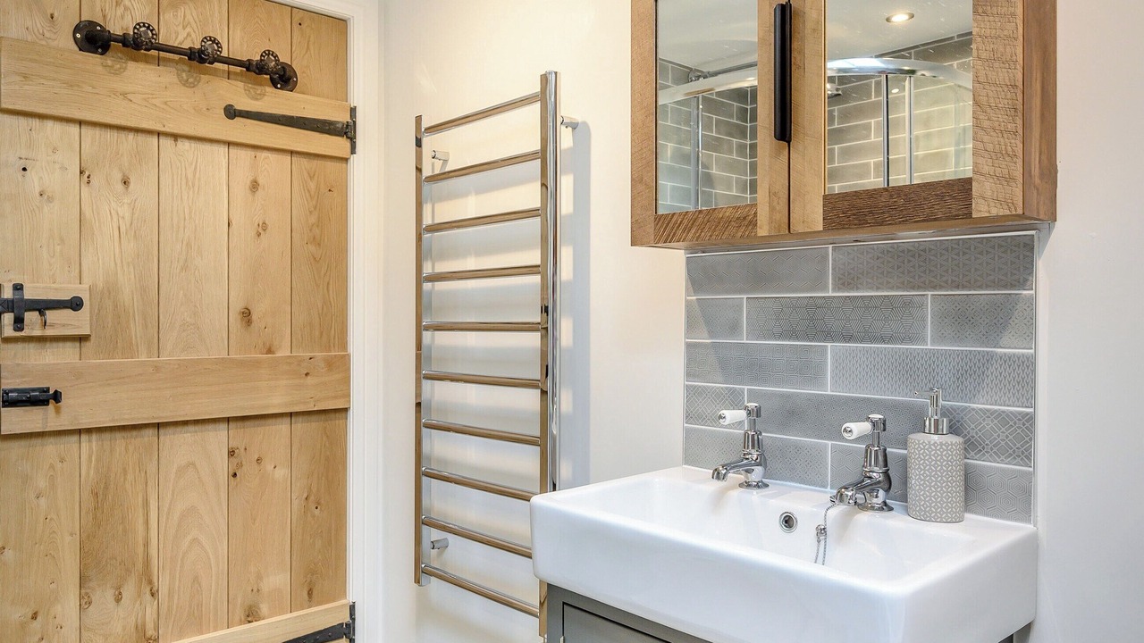 Photo of Bathroom in South Littleton