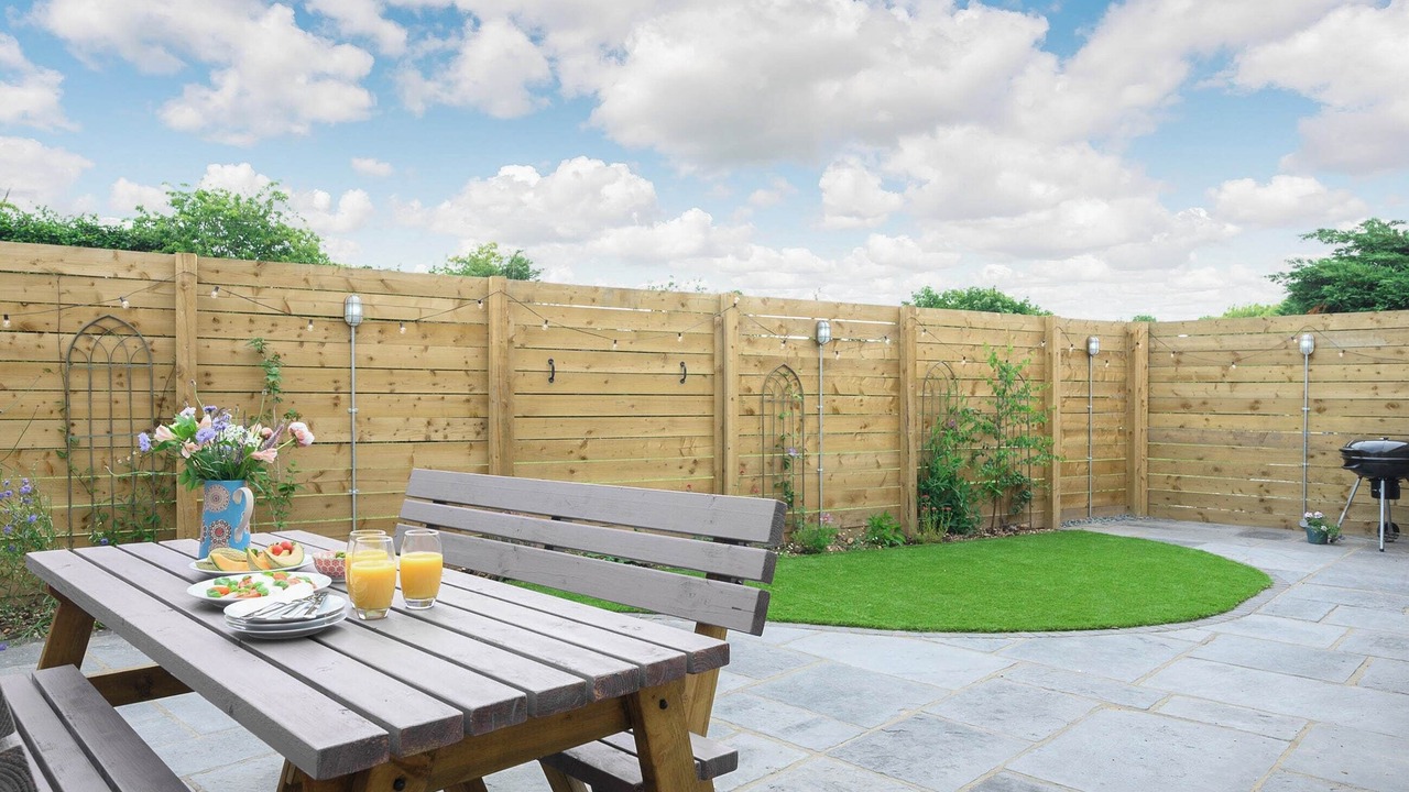 Photo of Outdoor in South Littleton