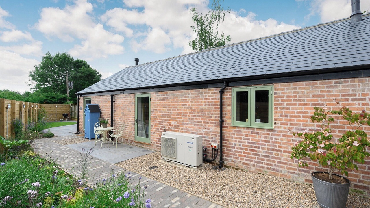 Photo of Outdoor in South Littleton