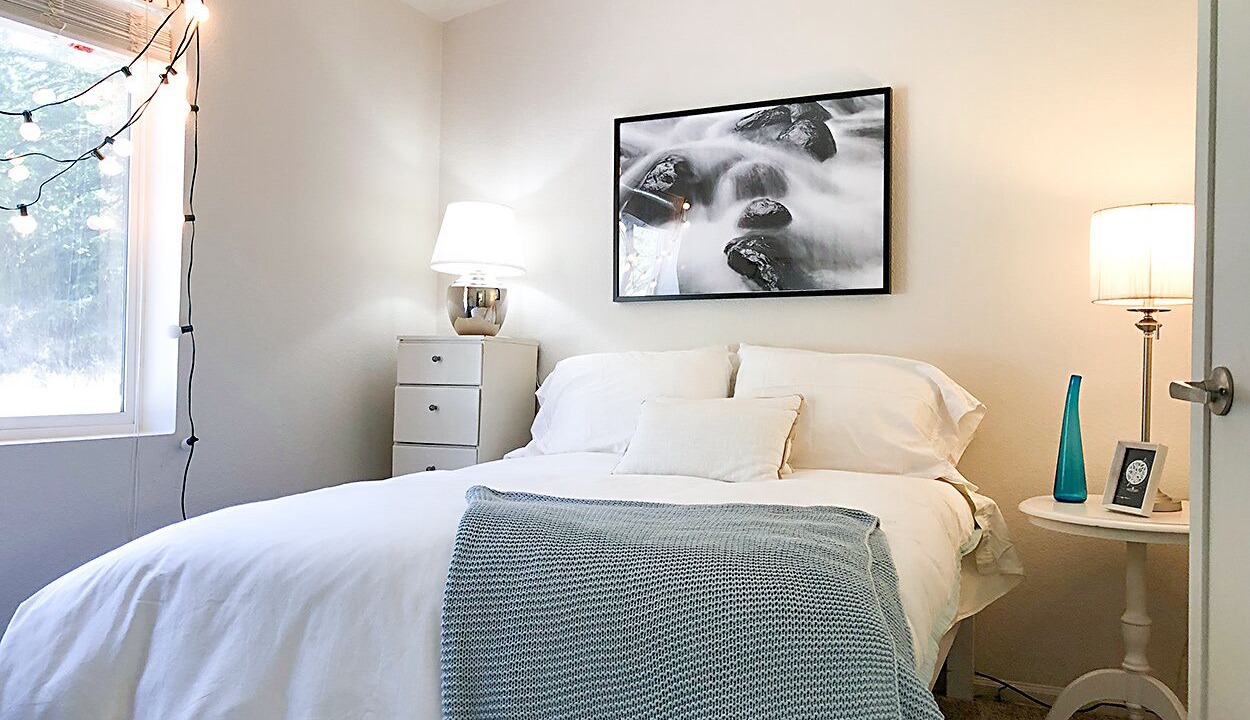 Photo of Bedroom in Willow Creek