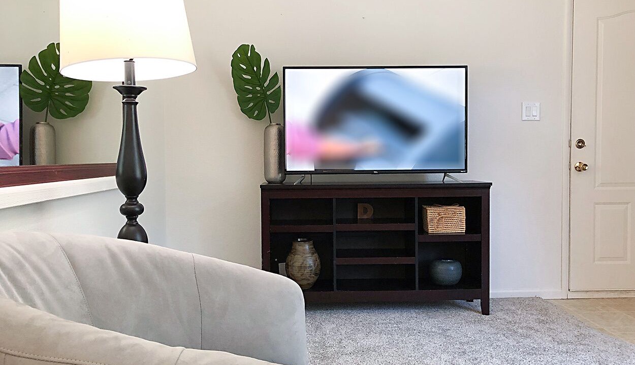 Photo of Livingroom in Willow Creek