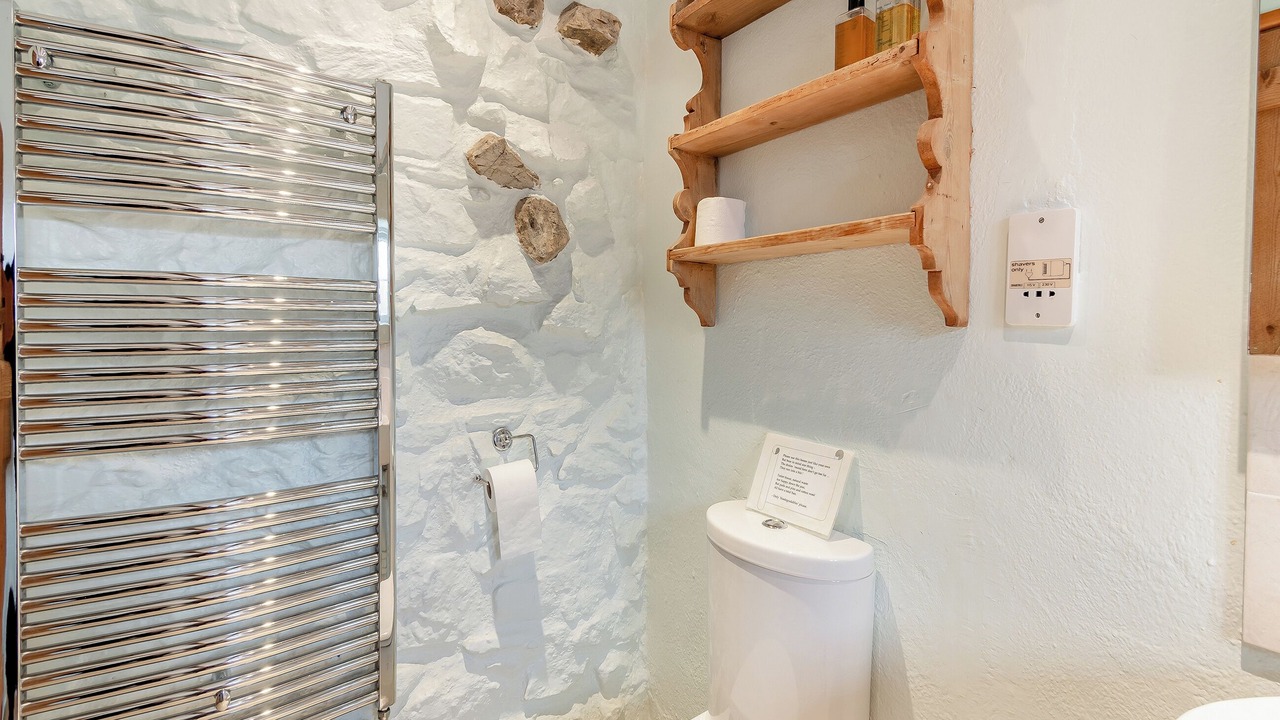 Photo of Bathroom in St Brides