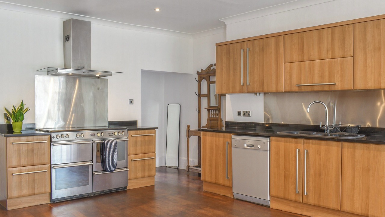 Photo of Others in Hepworth