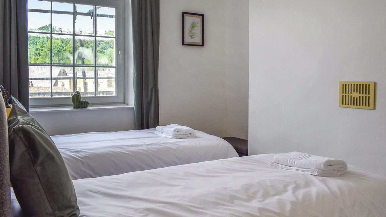 Photo of Others in Hepworth