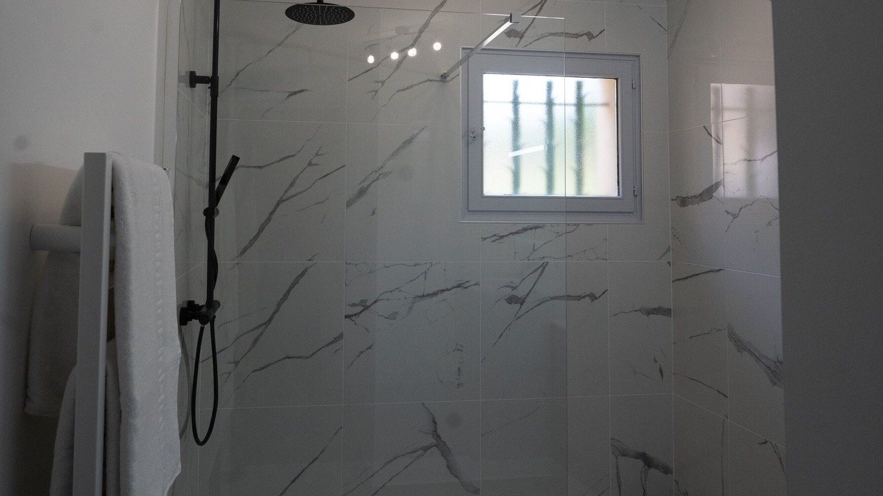 Photo of Bathroom in Saint Michel d'Euzet