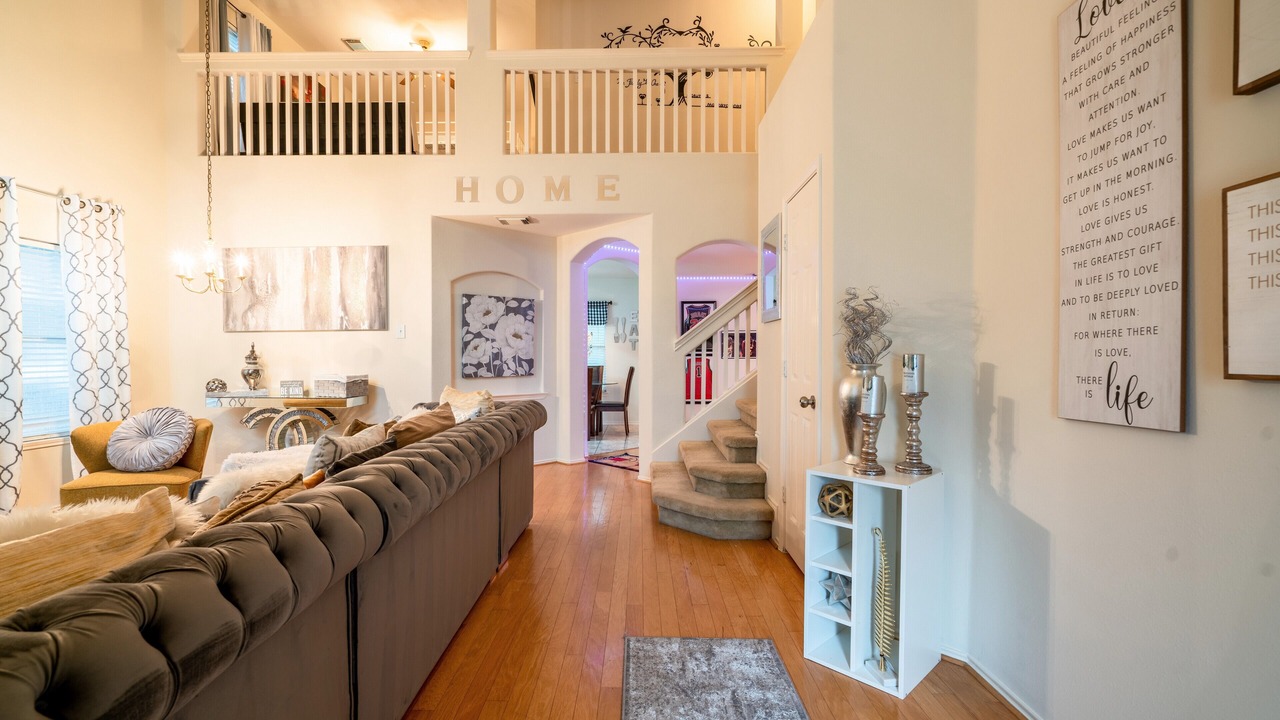 Photo of Livingroom in Houston