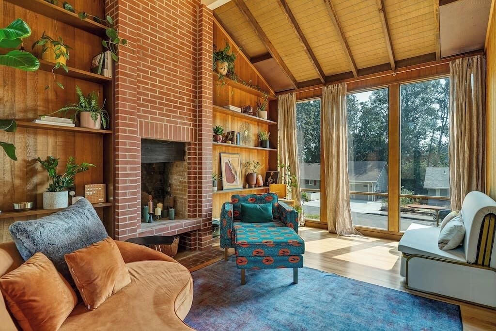 Photo of Others in Salem