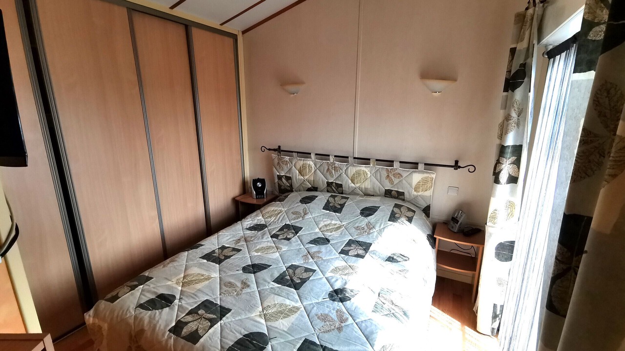 Photo of Bedroom in Brem Sur Mer