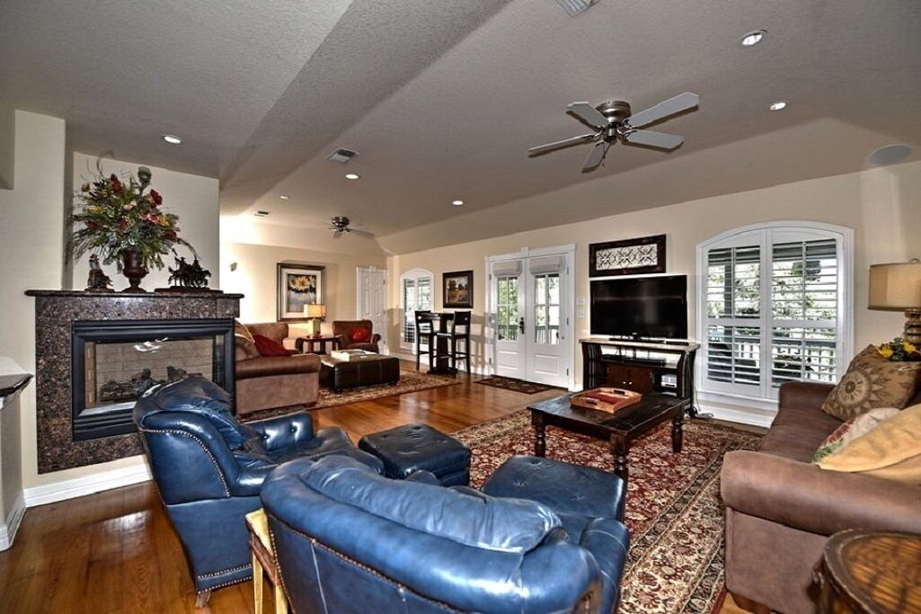 Photo of Livingroom in New Braunfels