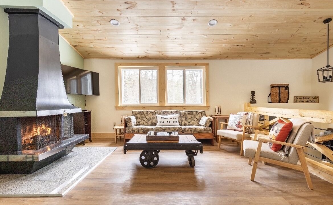 Photo of Livingroom in Chestertown