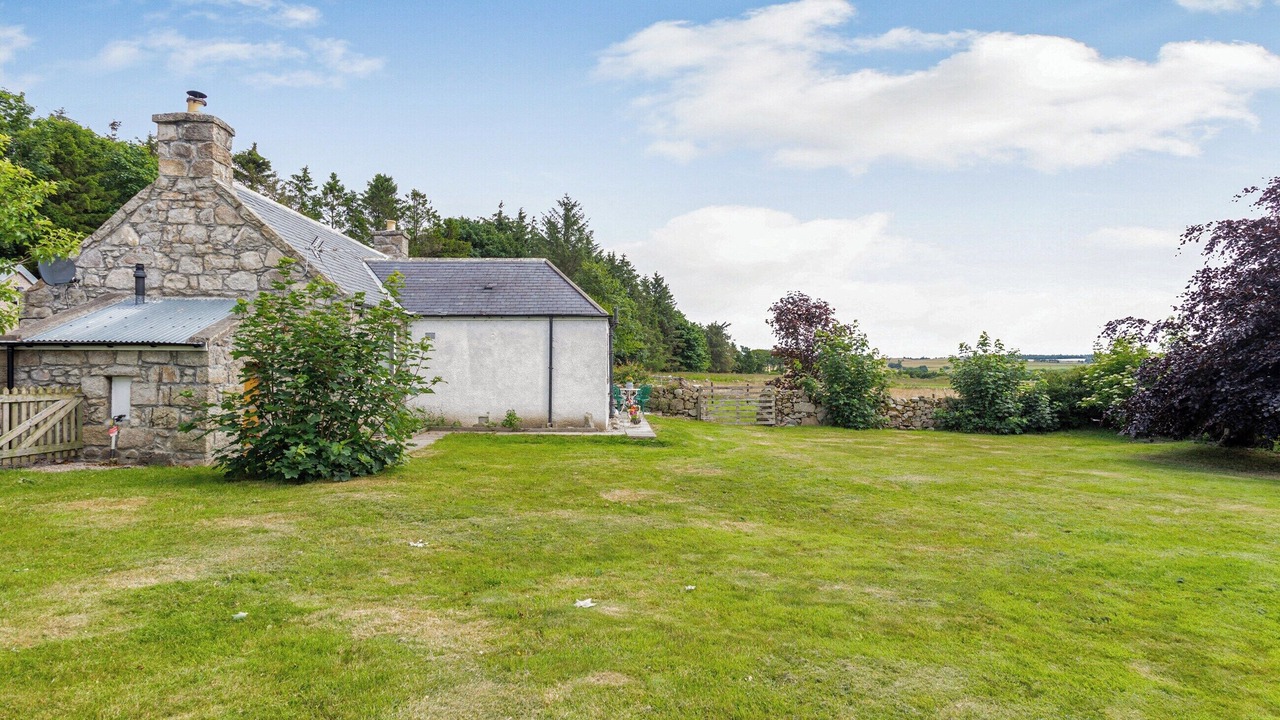 Photo of Others in Inverurie