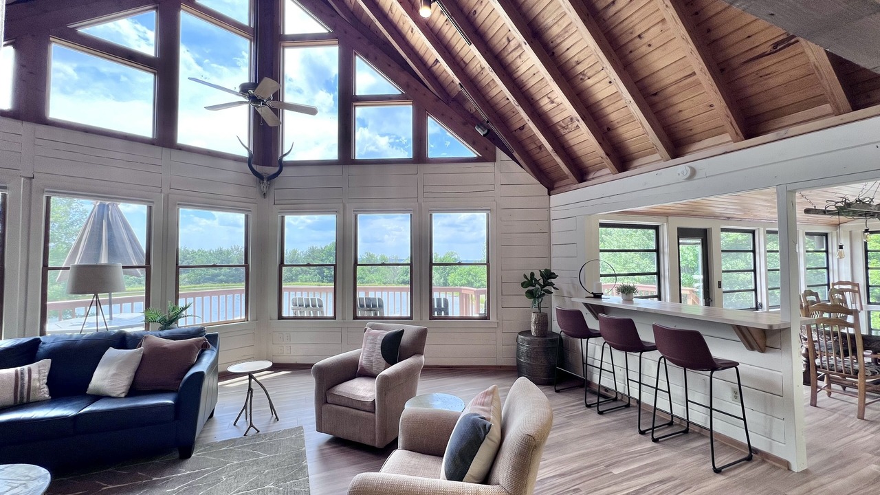 Photo of Livingroom in Springwater