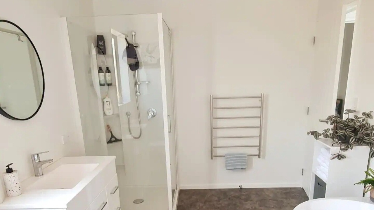 Photo of Bathroom in Castlepoint