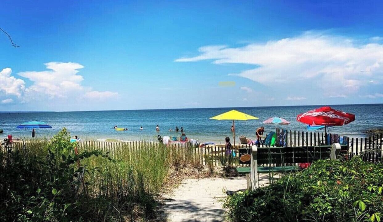 Photo of Others in Calvert Beach-Long Beach
