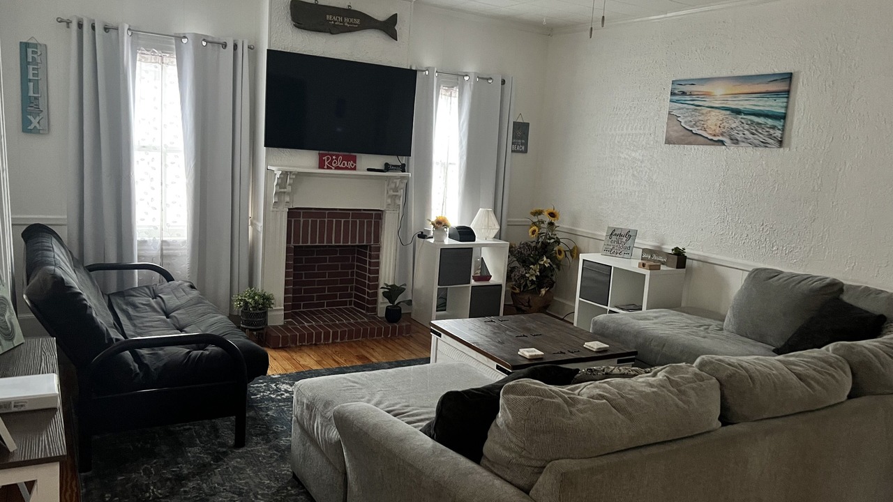 Photo of Bedroom in Fox Hill - Grandview