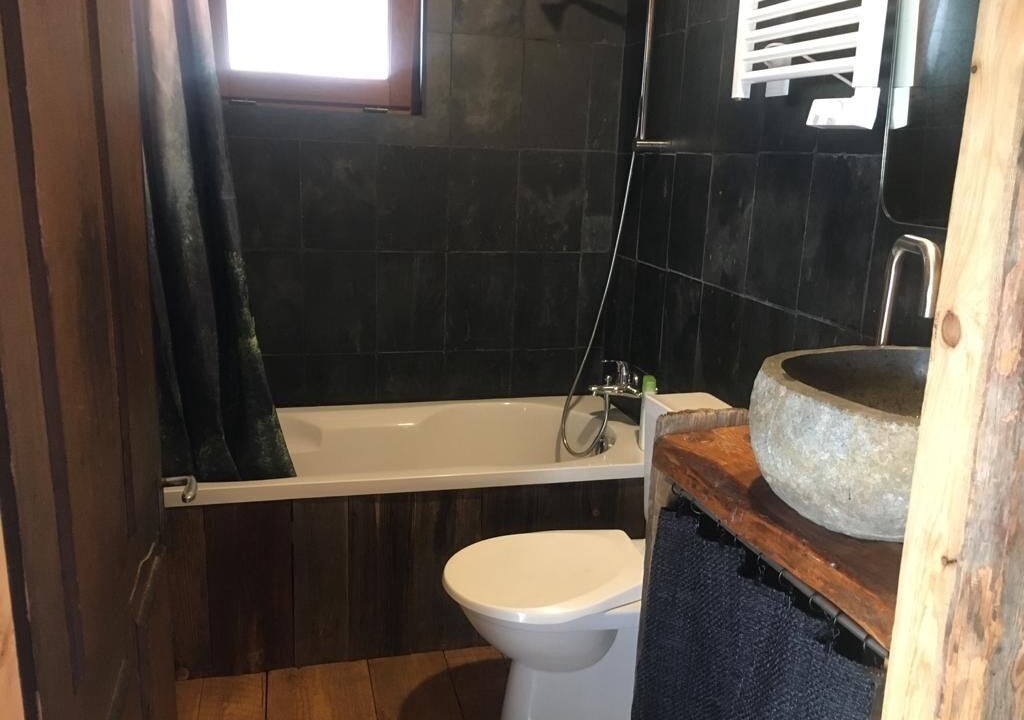Photo of Bathroom in Le Tretien