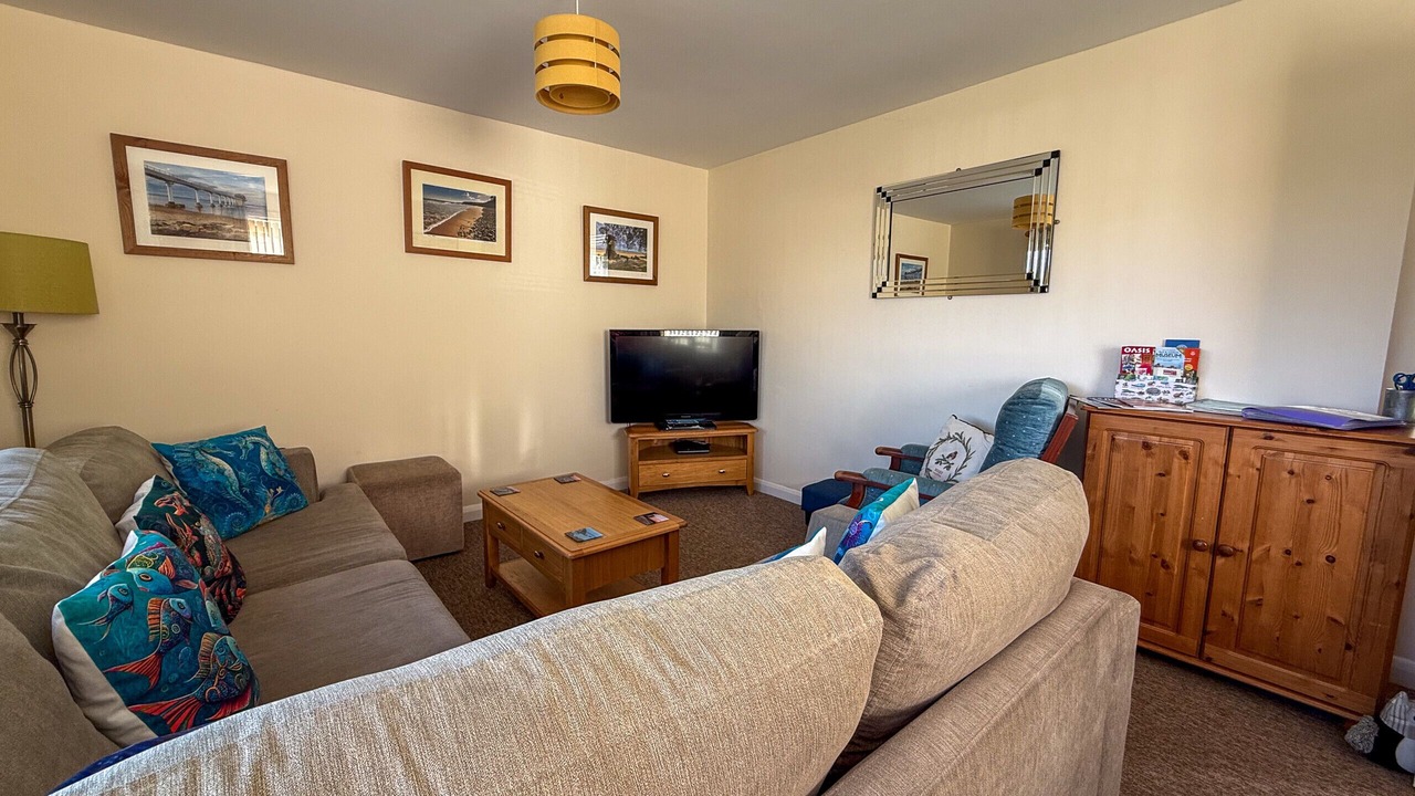 Photo of Livingroom in Nettlestone