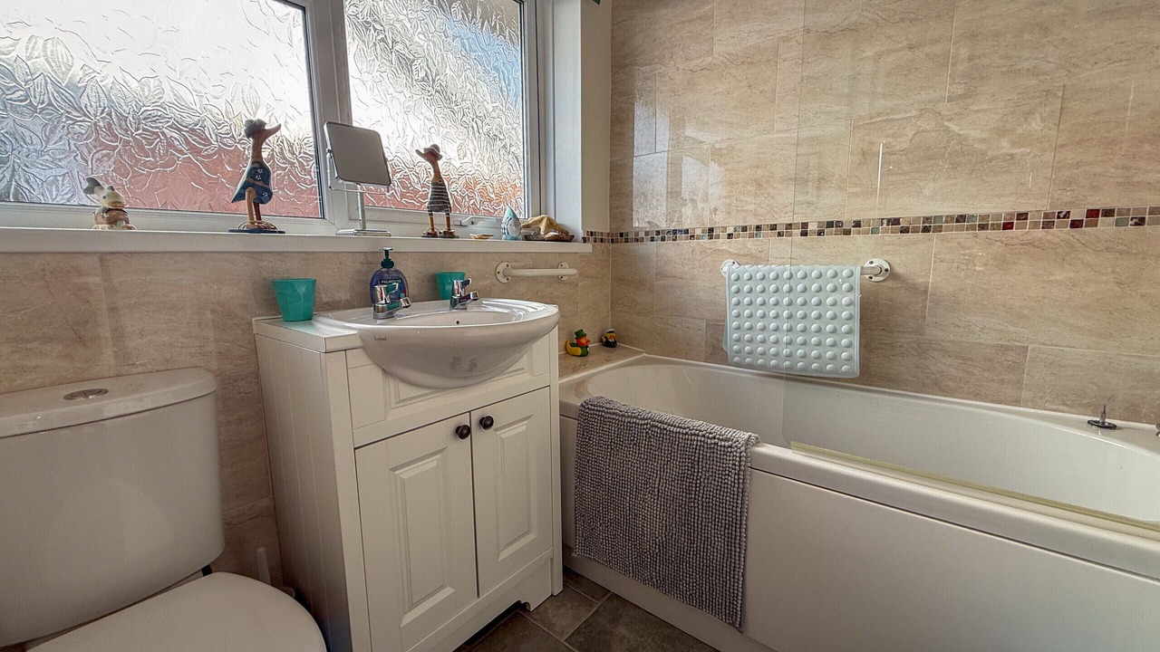 Photo of Bathroom in Nettlestone