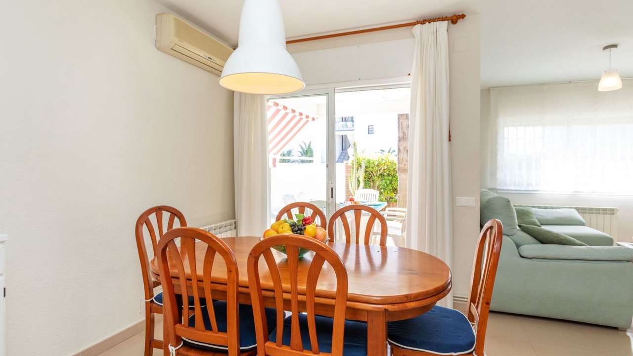 Photo of Bedroom in Torredembarra