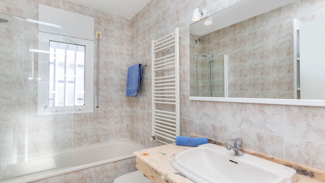 Photo of Bathroom in Torredembarra