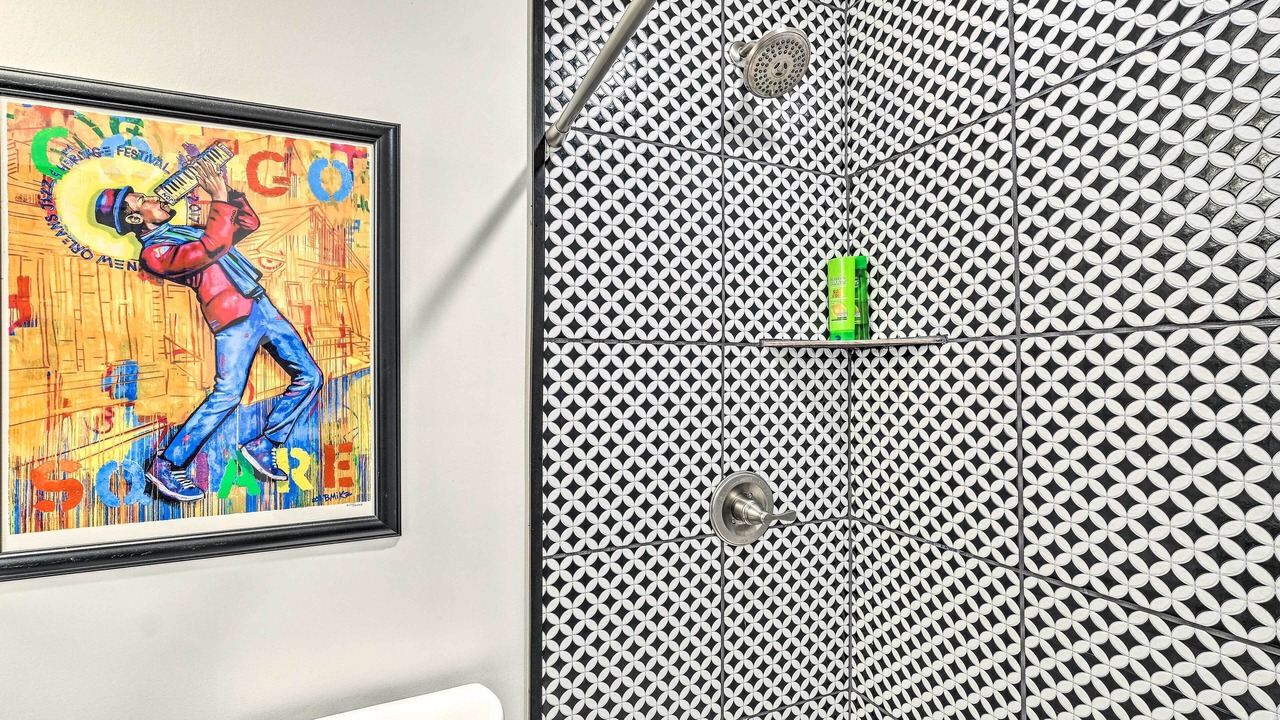 Photo of Bathroom in Cherokee Triangle