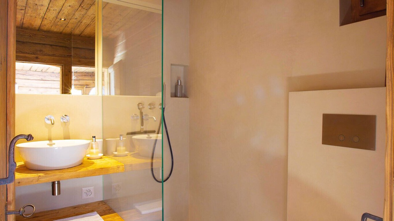 Photo of Bathroom in Lantsch-Lenz