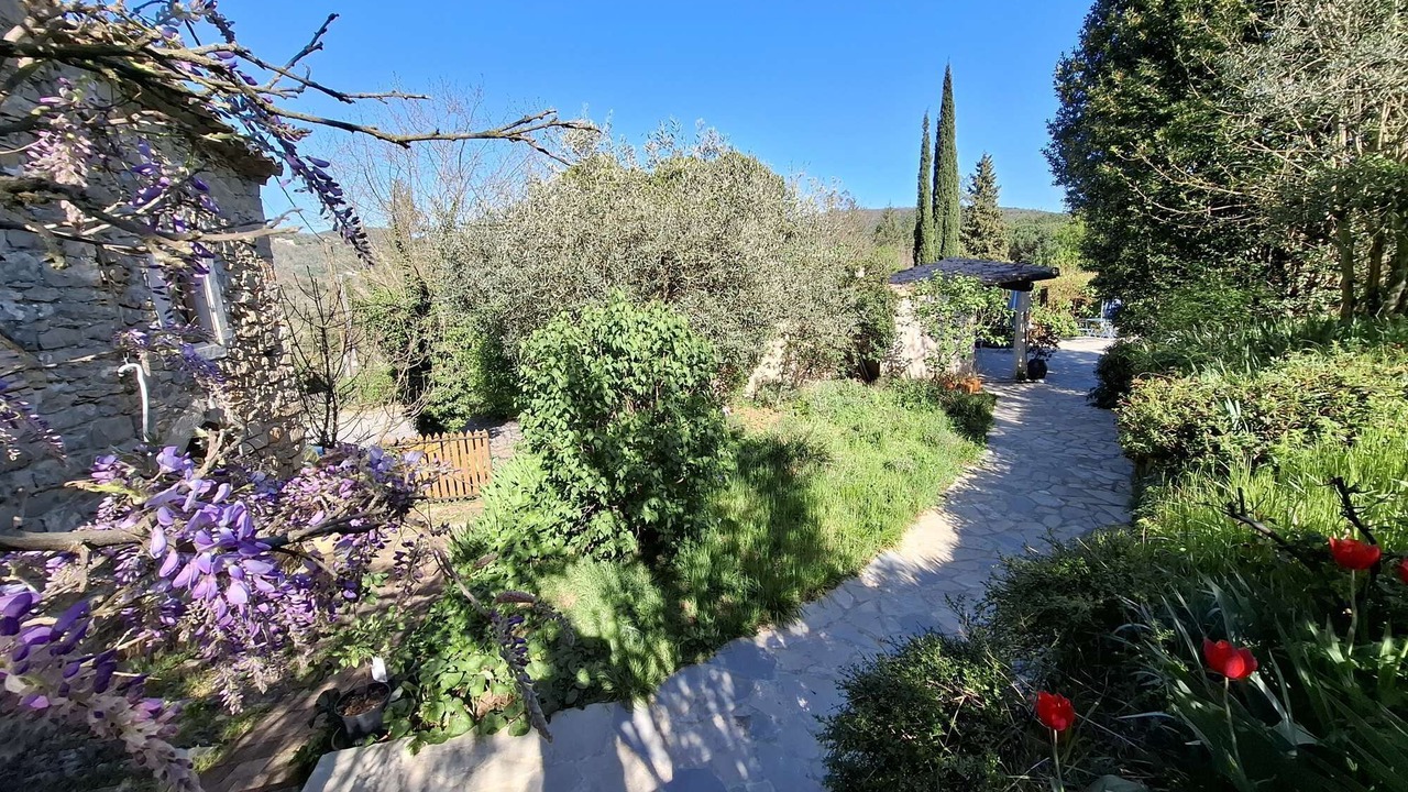 Photo of Outdoor in Cros