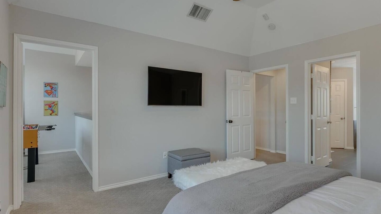 Photo of Bedroom in Far North Dallas