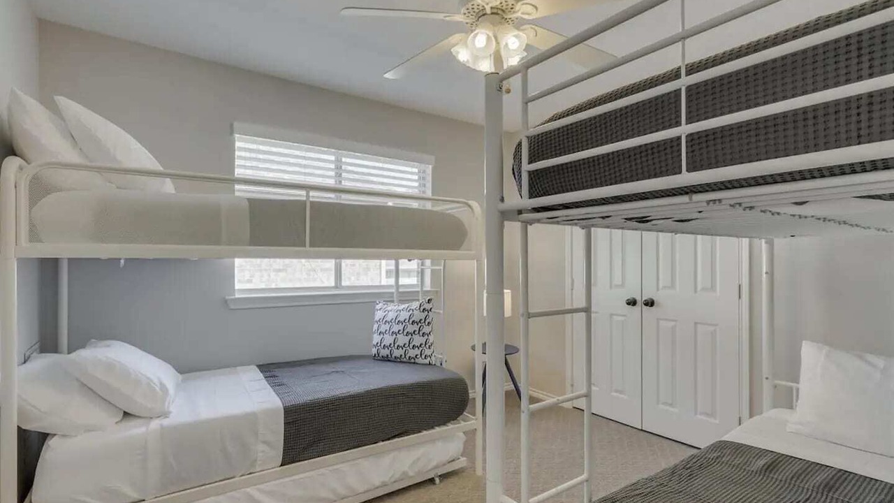 Photo of Bedroom in Far North Dallas