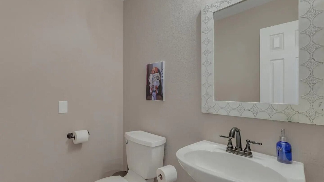 Photo of Bathroom in Far North Dallas