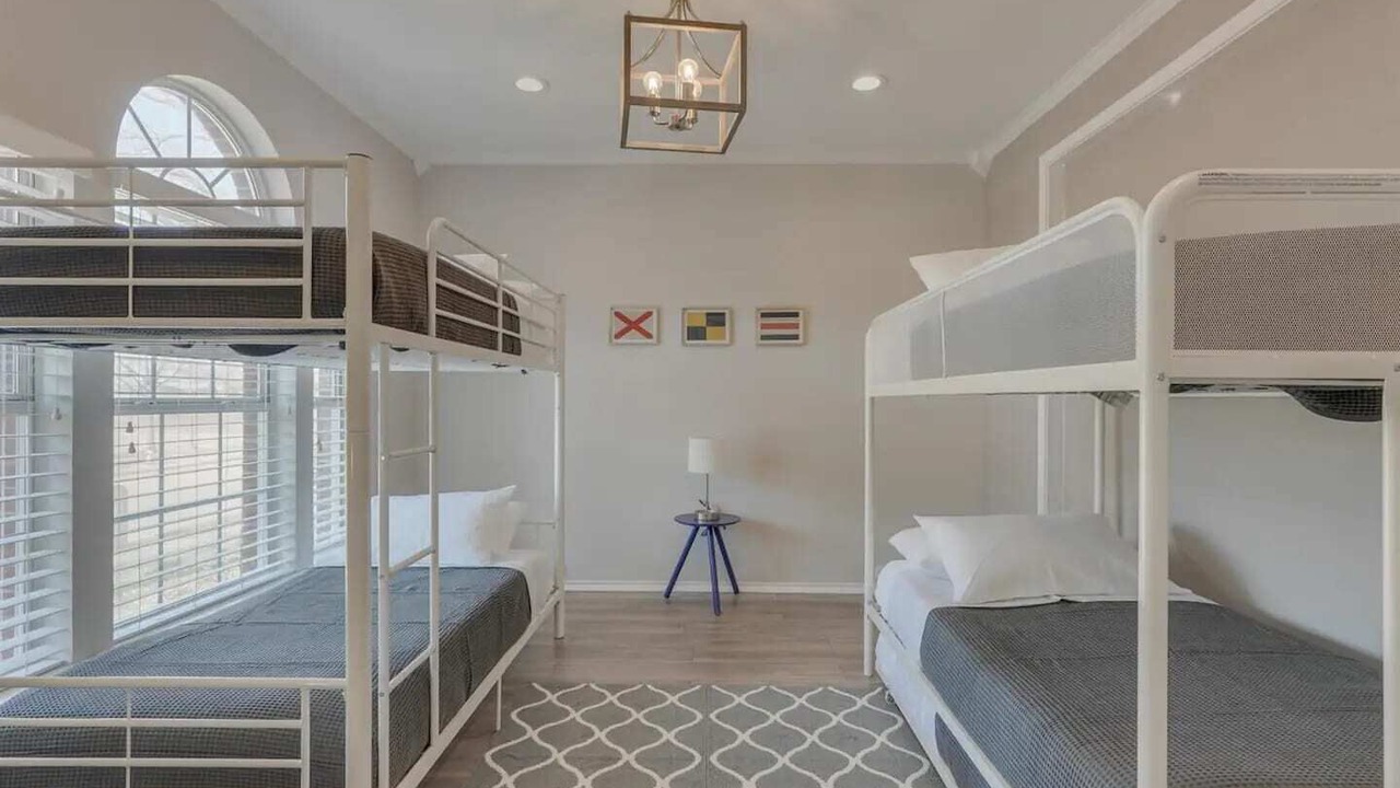 Photo of Bedroom in Far North Dallas