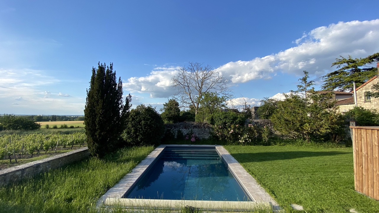 Photo of Outdoor in Berrie
