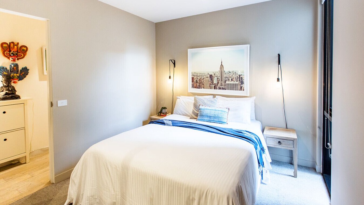 Photo of Others in Collingwood