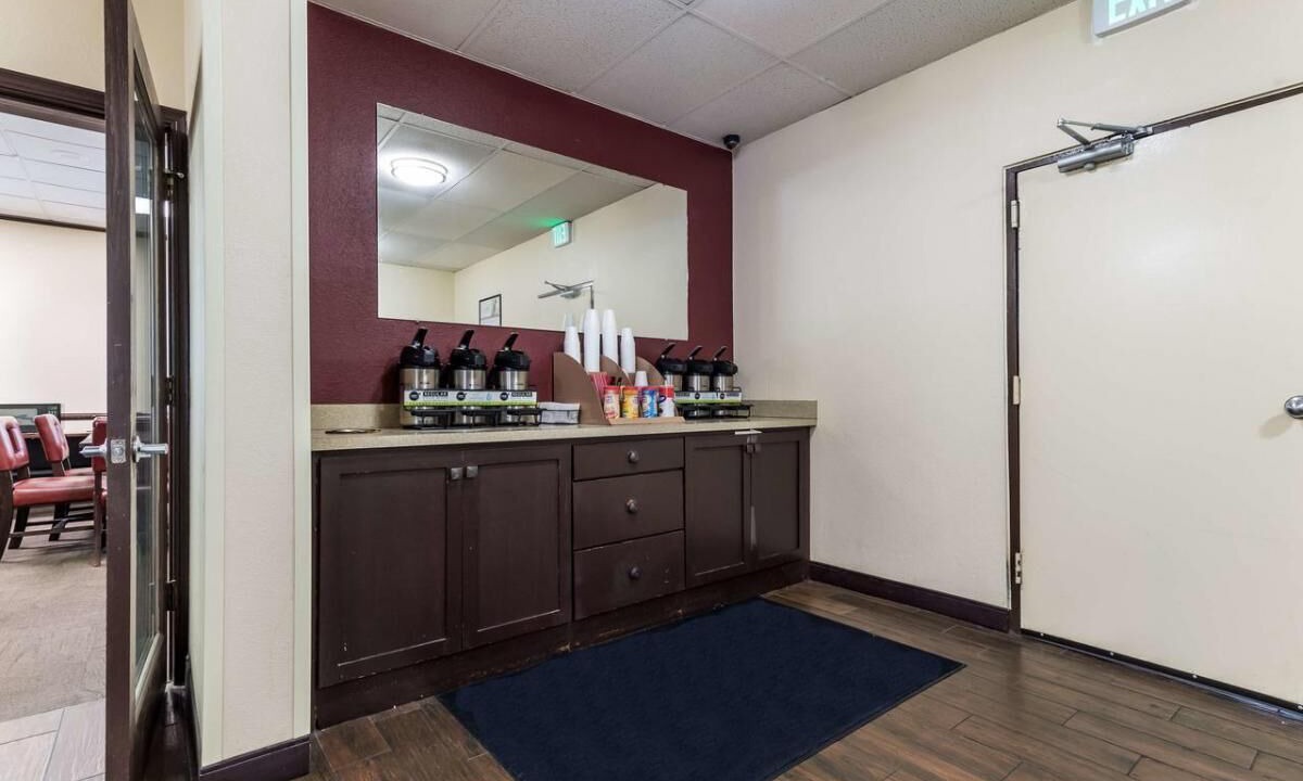 Photo of Others in SeaTac