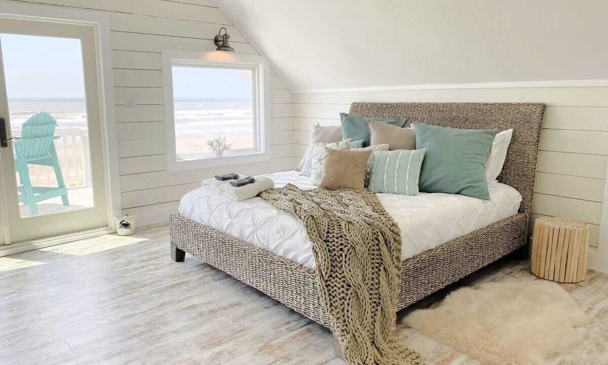 Photo of Bedroom in Terramar Beach