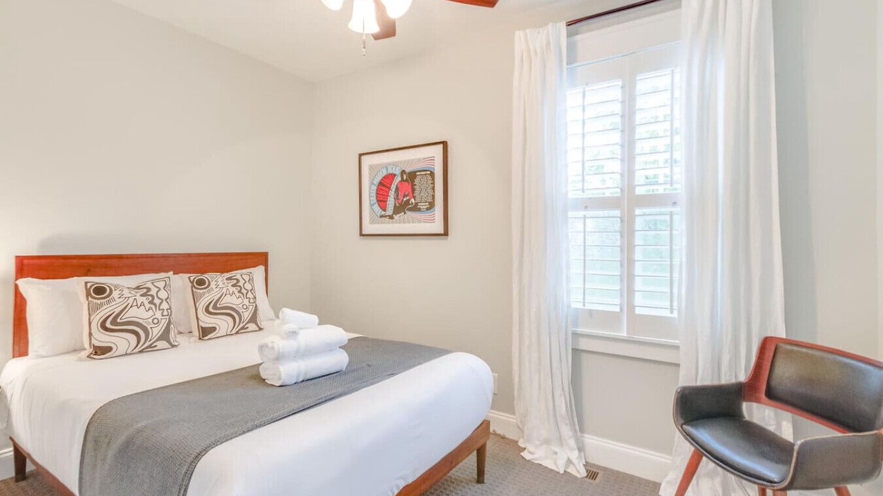 Photo of Bedroom in Inglewood