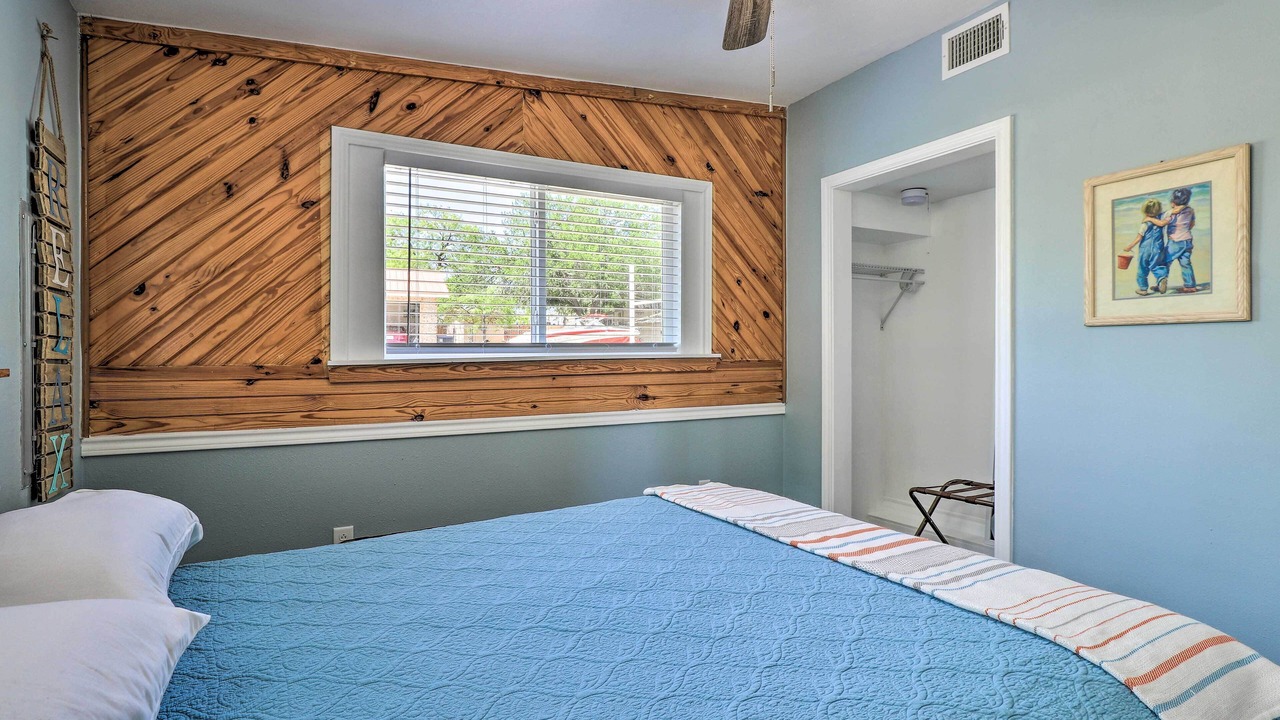 Photo of Bedroom in Brownwood