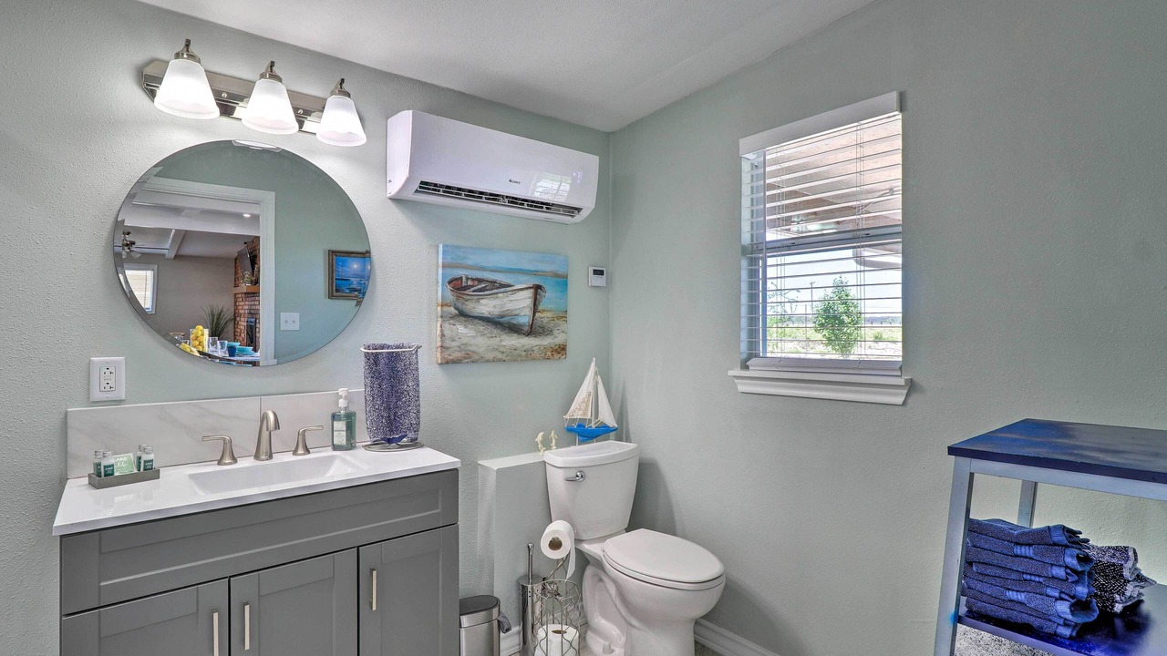 Photo of Bathroom in Brownwood