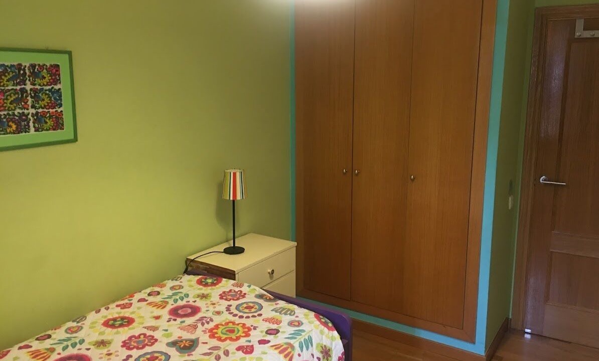 Photo of Bedroom in Sort