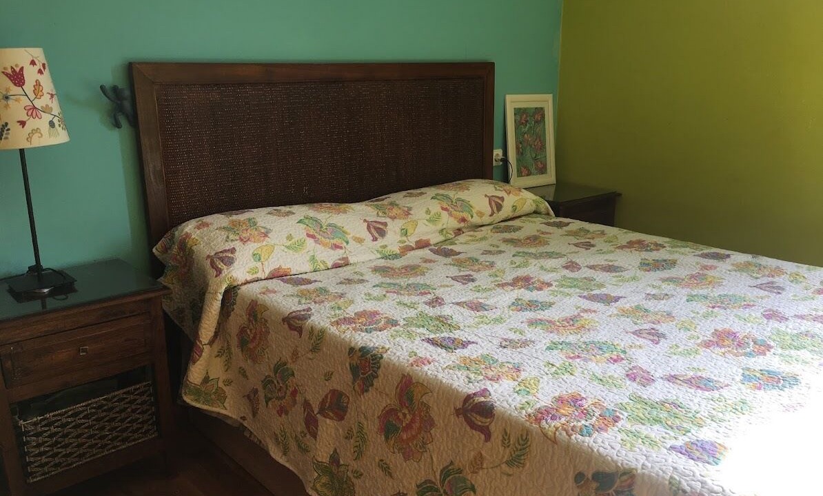 Photo of Bedroom in Sort