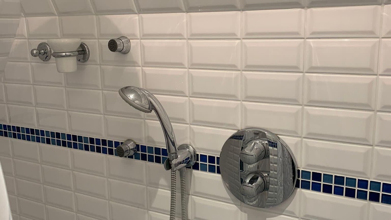 Photo of Bathroom in Deauville City Centre