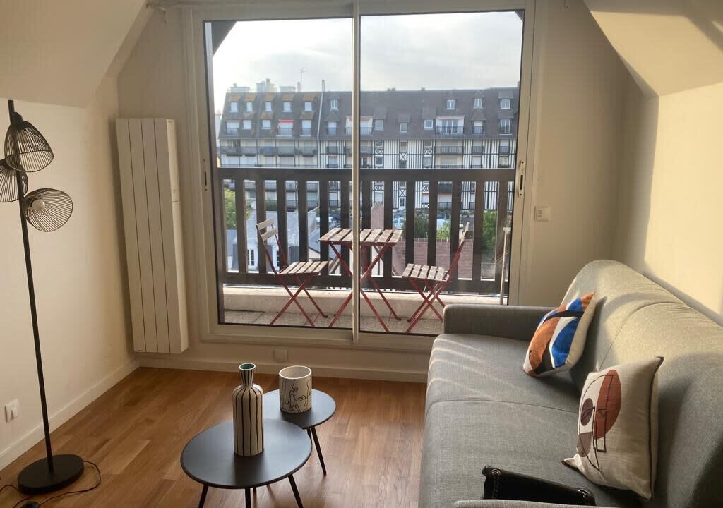 Photo of Livingroom in Deauville City Centre