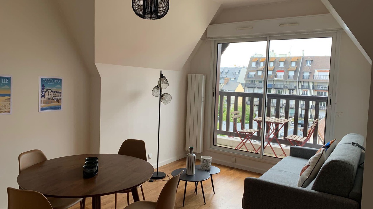 Photo of Livingroom in Deauville City Centre