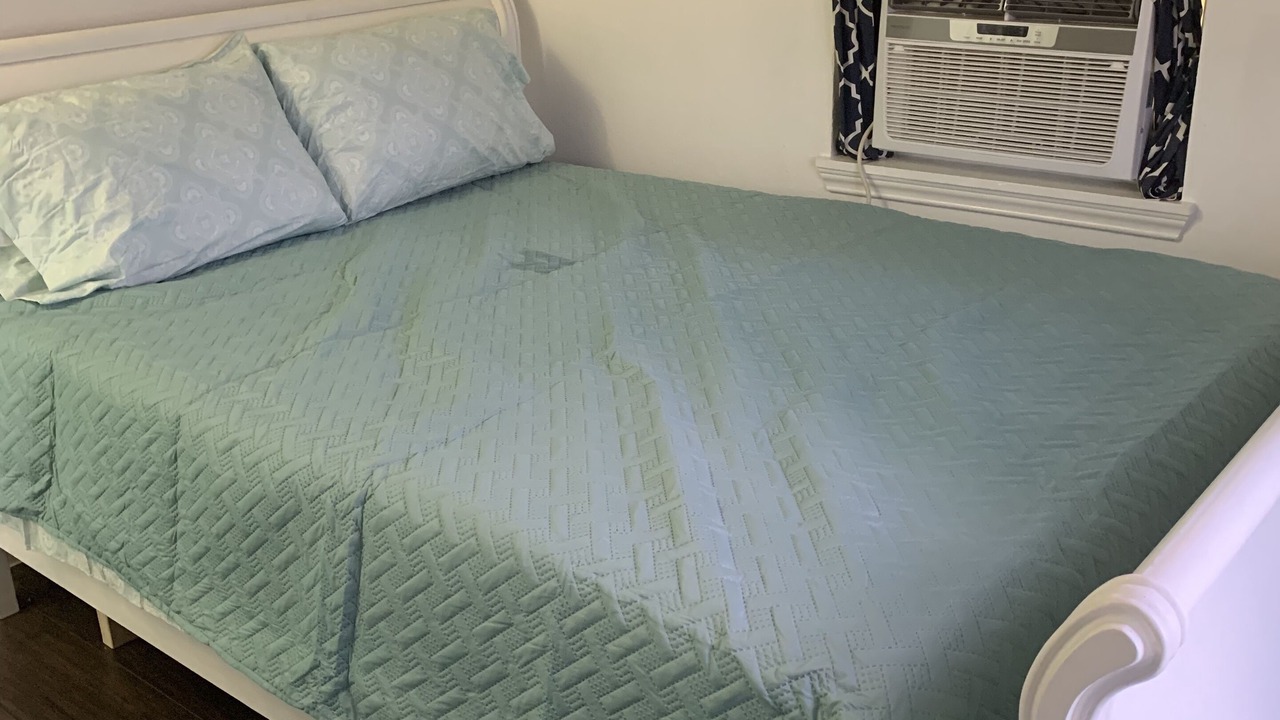 Photo of Bedroom in Hitchcock