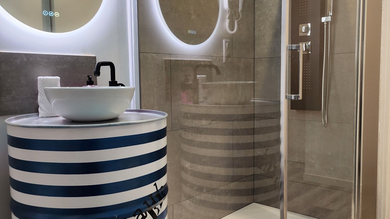 Photo of Bathroom in Hautvillers