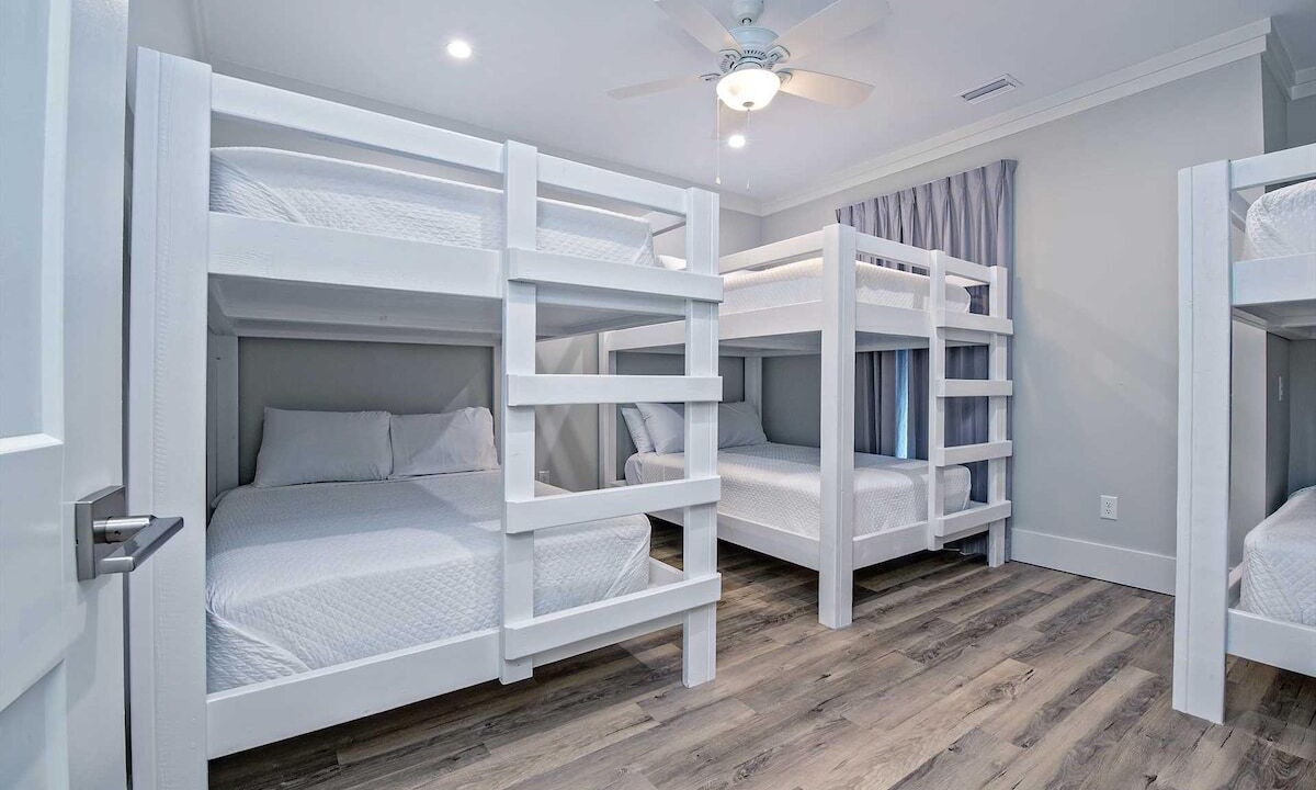 Photo of Bedroom in Southpointe